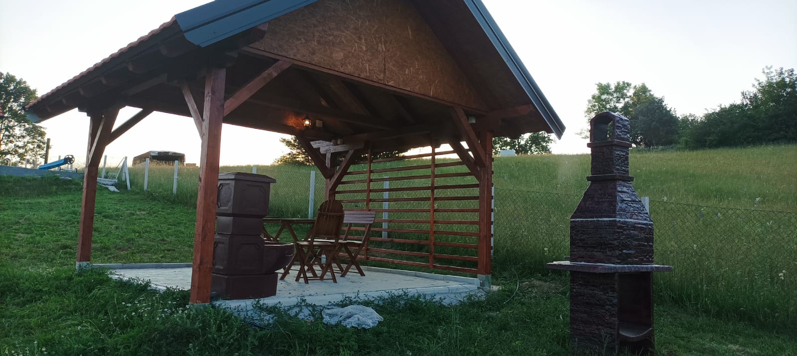 House rental letnjikovac summer house with natural landscape - Vacation house rental outdoor gazebo Arandjelovac
